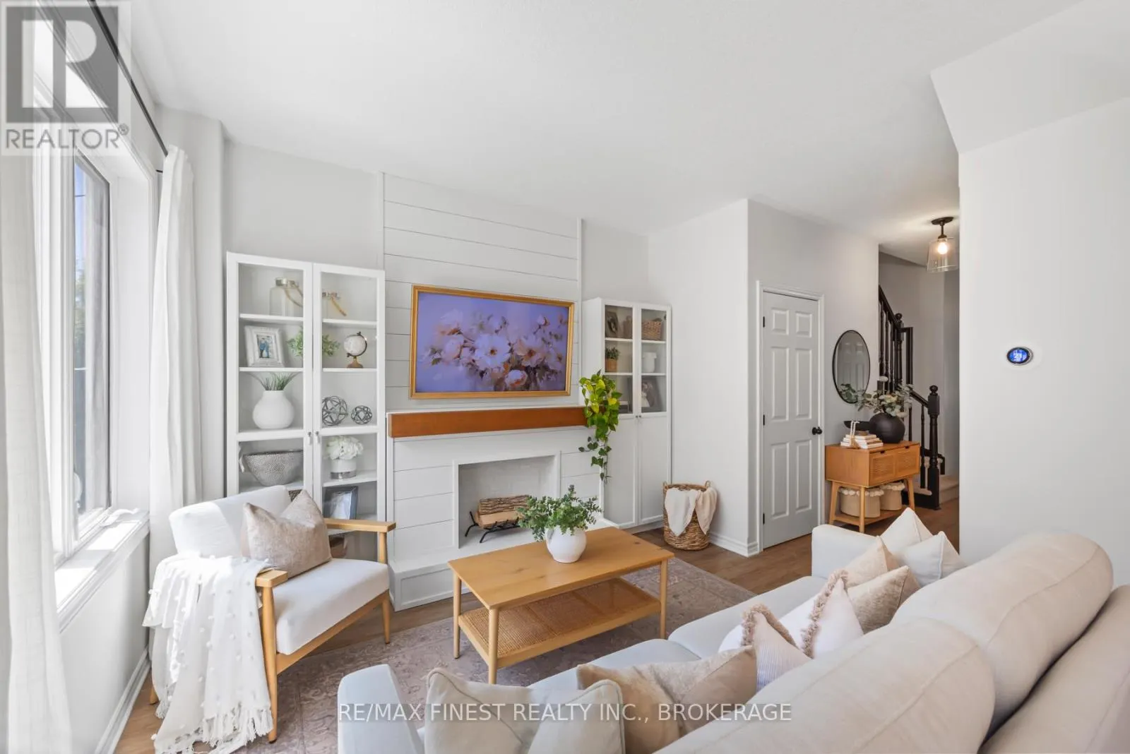 849 NEWMARKET LANE