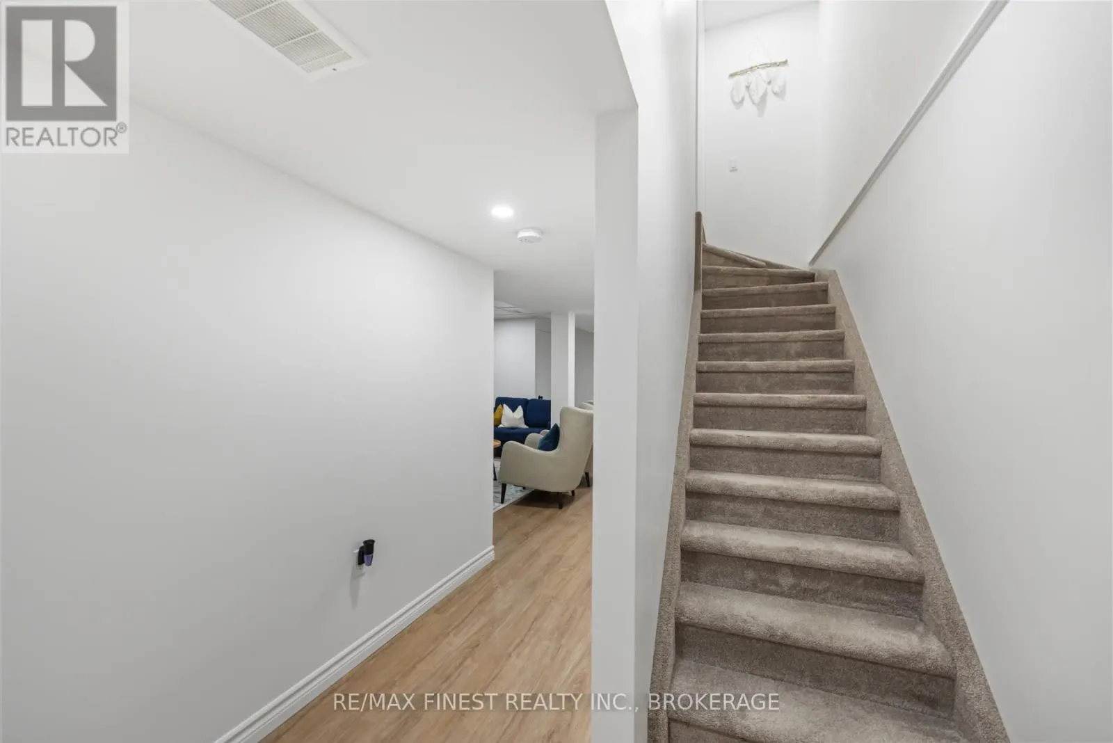 849 NEWMARKET LANE