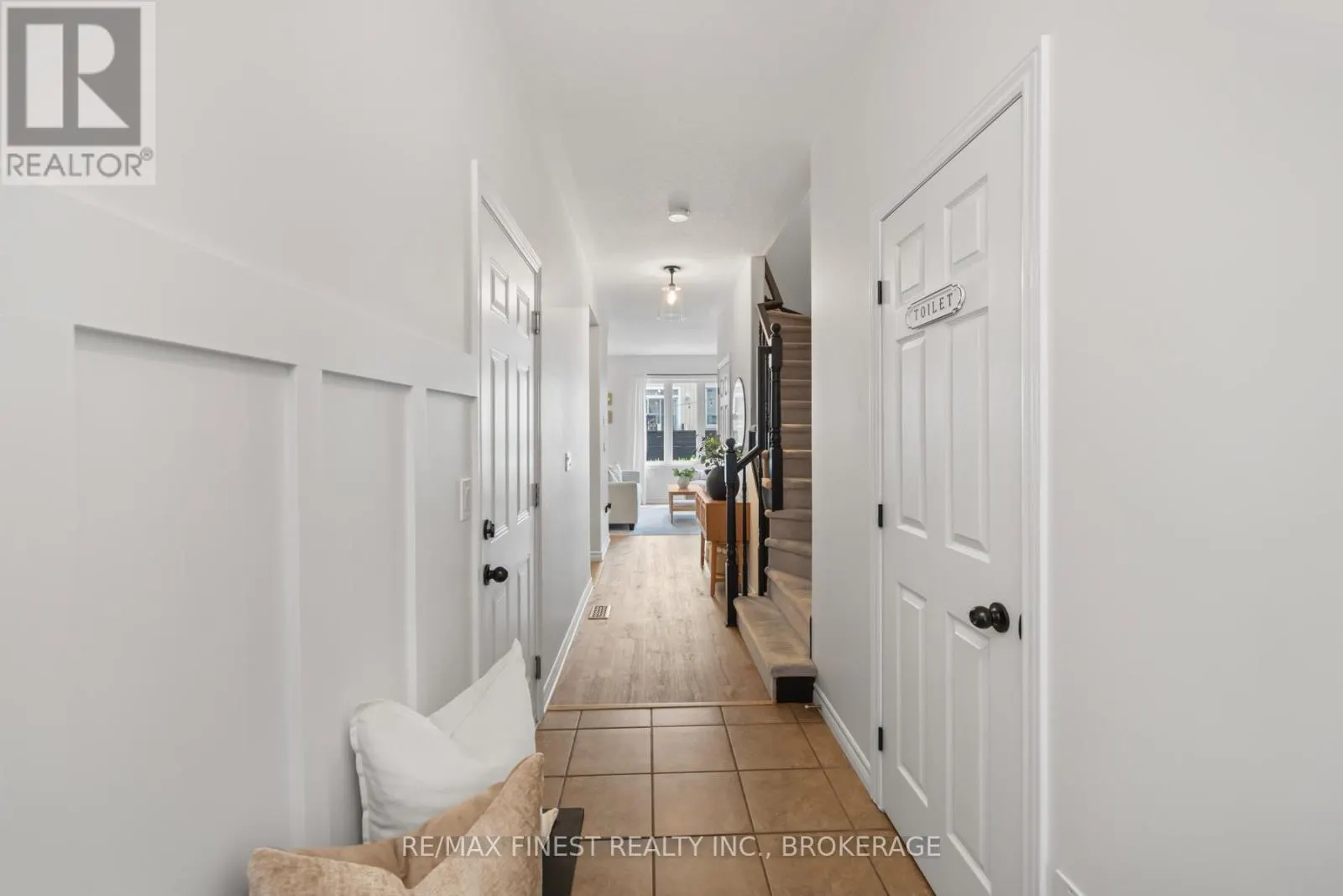 849 NEWMARKET LANE