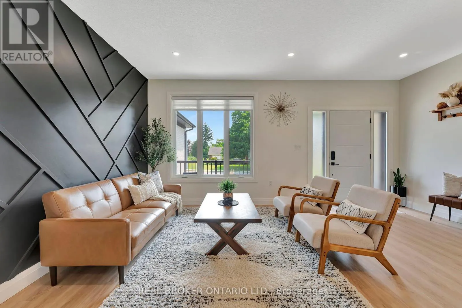 30 TANAGER DRIVE