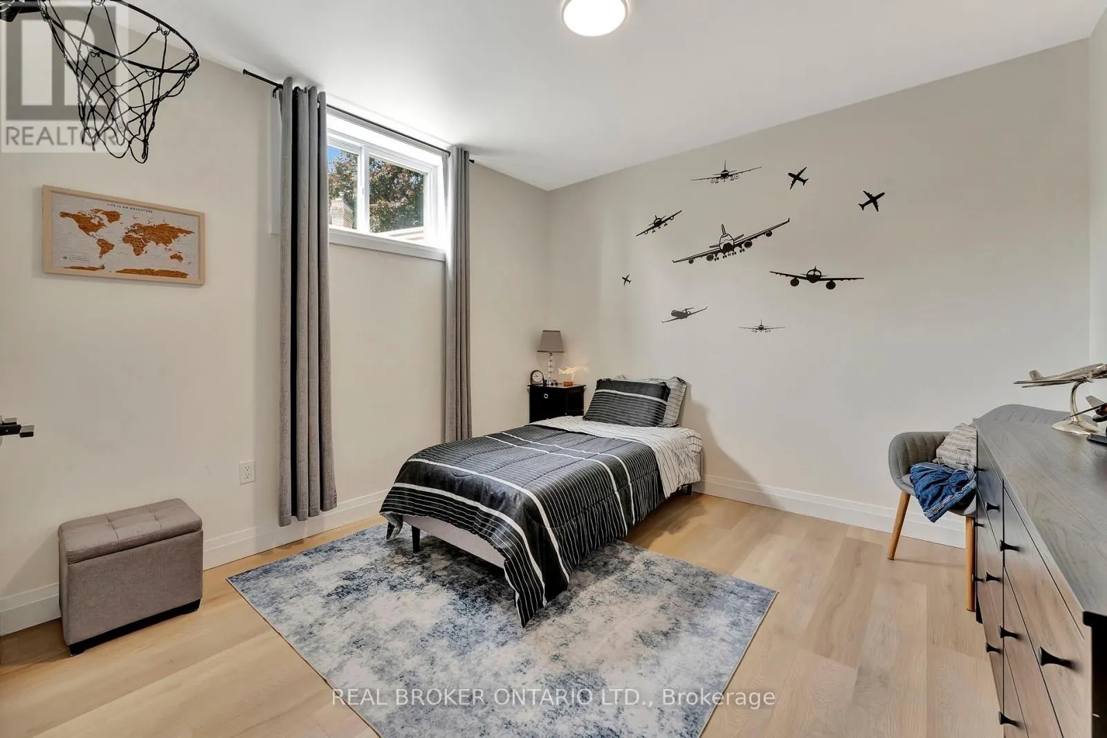 30 TANAGER DRIVE