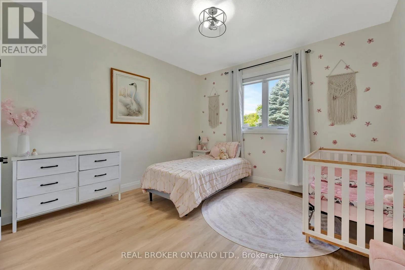 30 TANAGER DRIVE