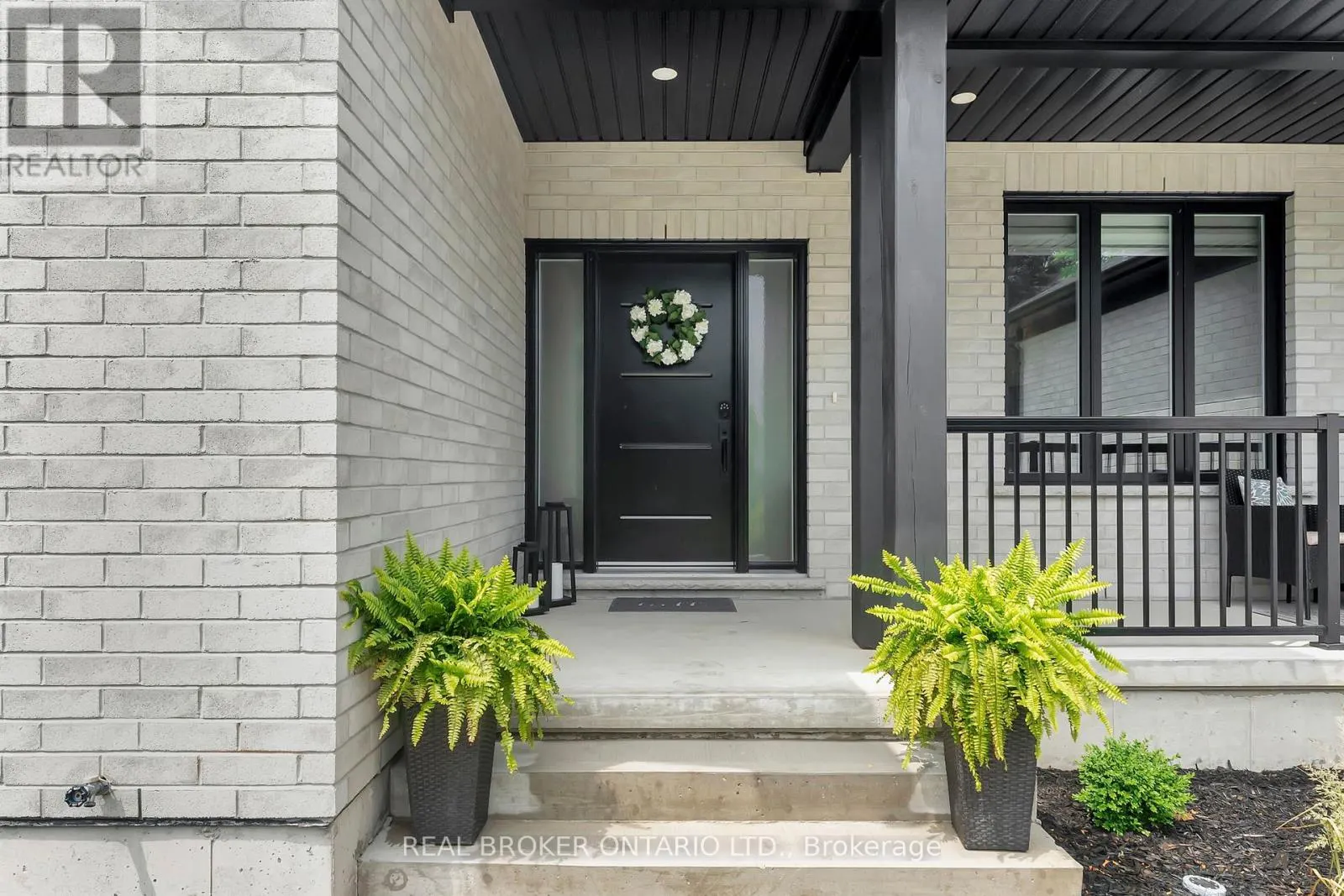 30 TANAGER DRIVE