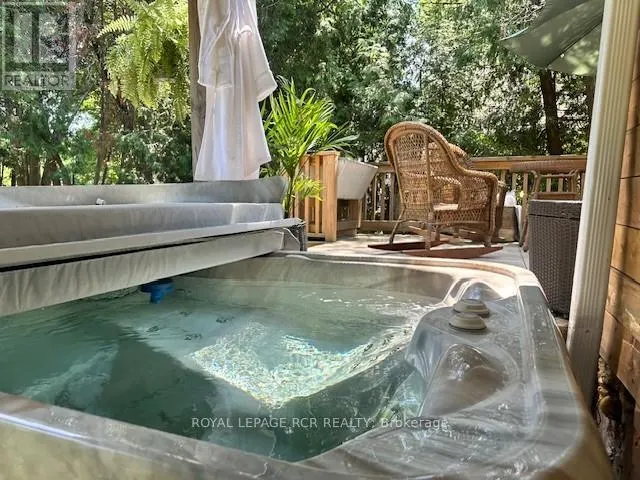 77 TRAFALGAR ROAD