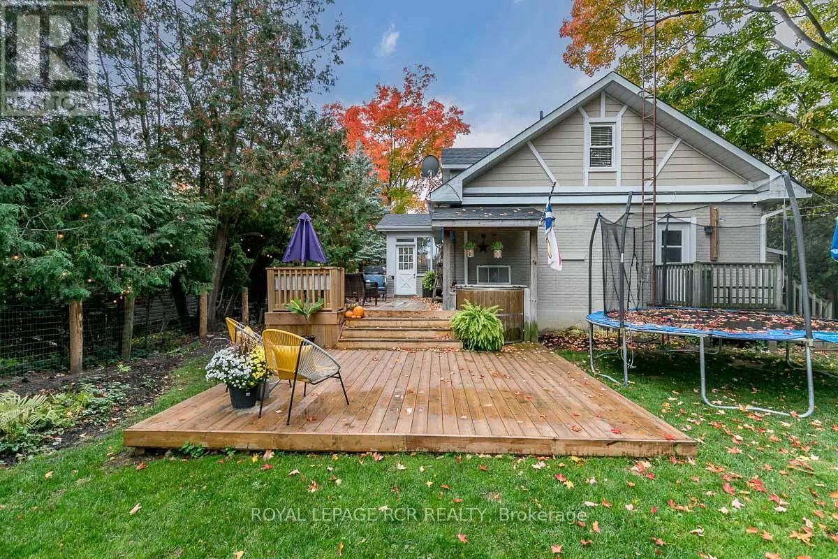 77 TRAFALGAR ROAD