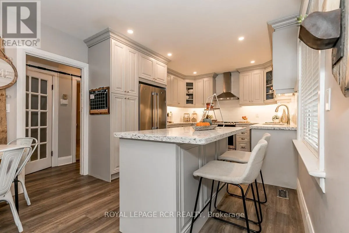 77 TRAFALGAR ROAD