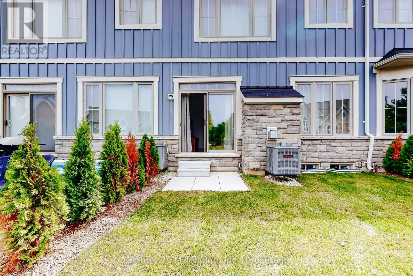 31 - 171 SNOWBRIDGE WAY, #31