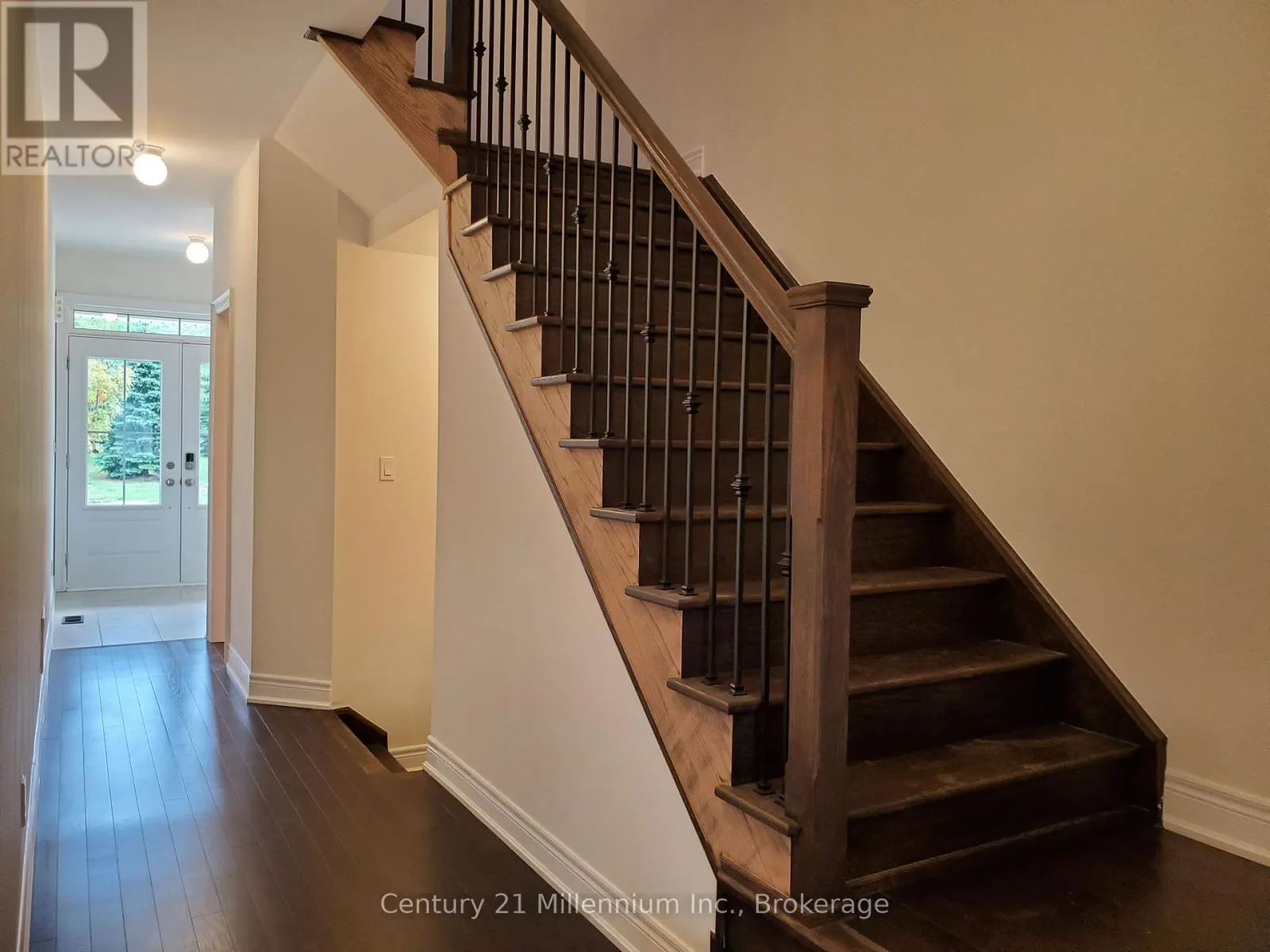 31 - 171 SNOWBRIDGE WAY, #31