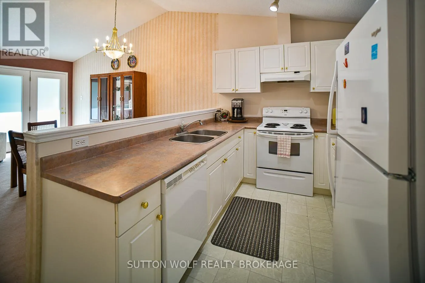 8 - 375 SCOTT STREET, #8
