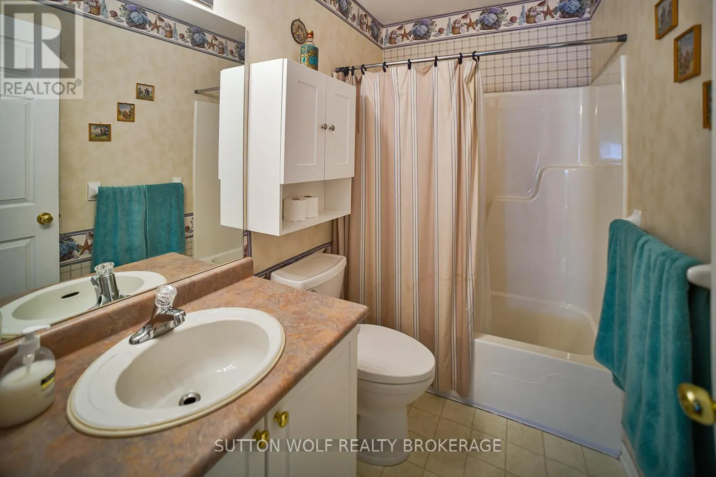 8 - 375 SCOTT STREET, #8
