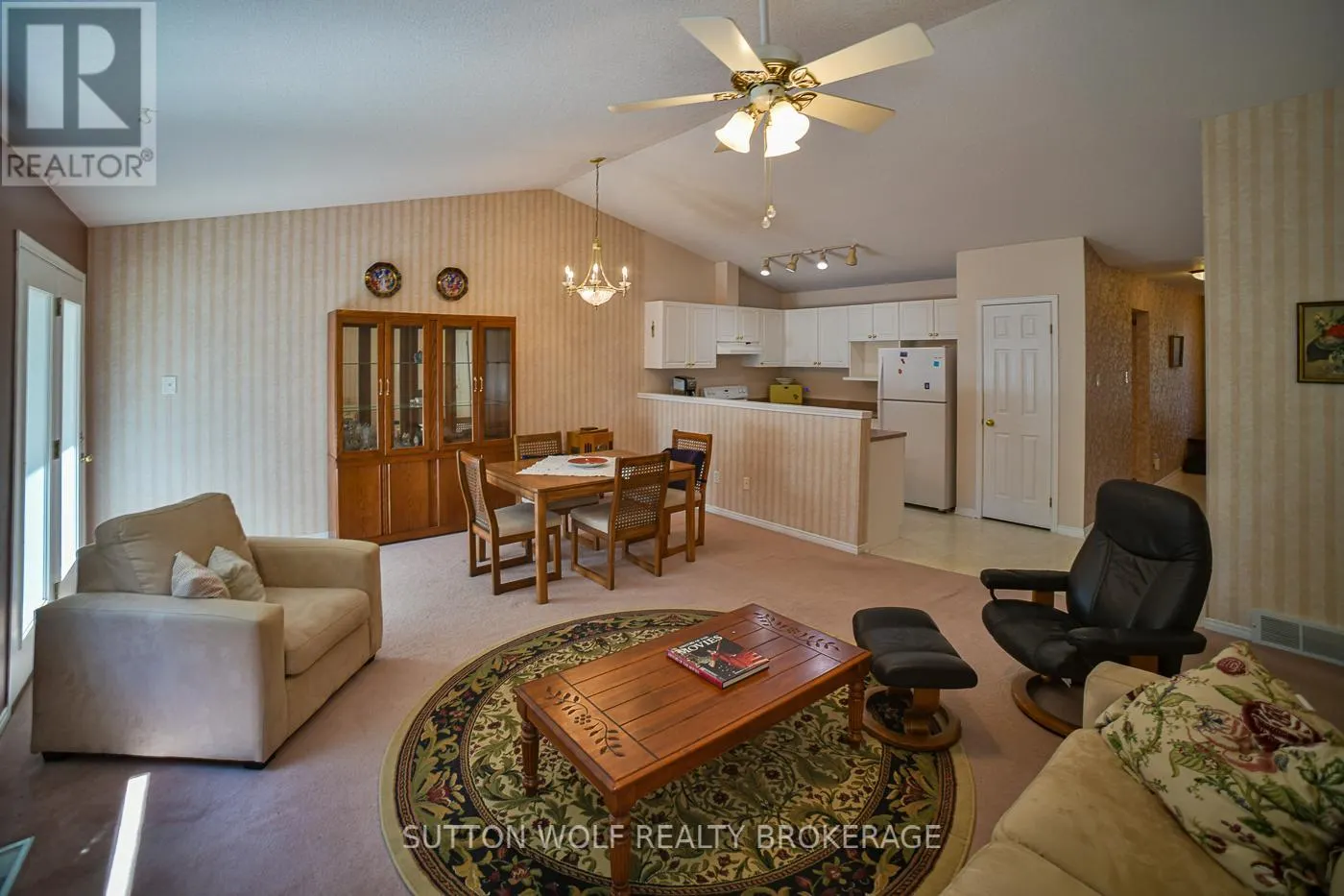8 - 375 SCOTT STREET, #8