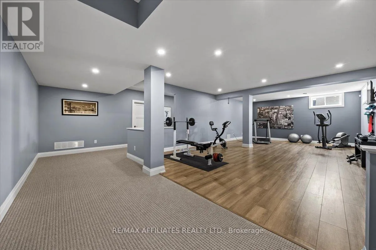 1610 LINKLAND COURT