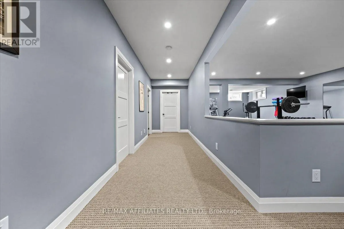 1610 LINKLAND COURT