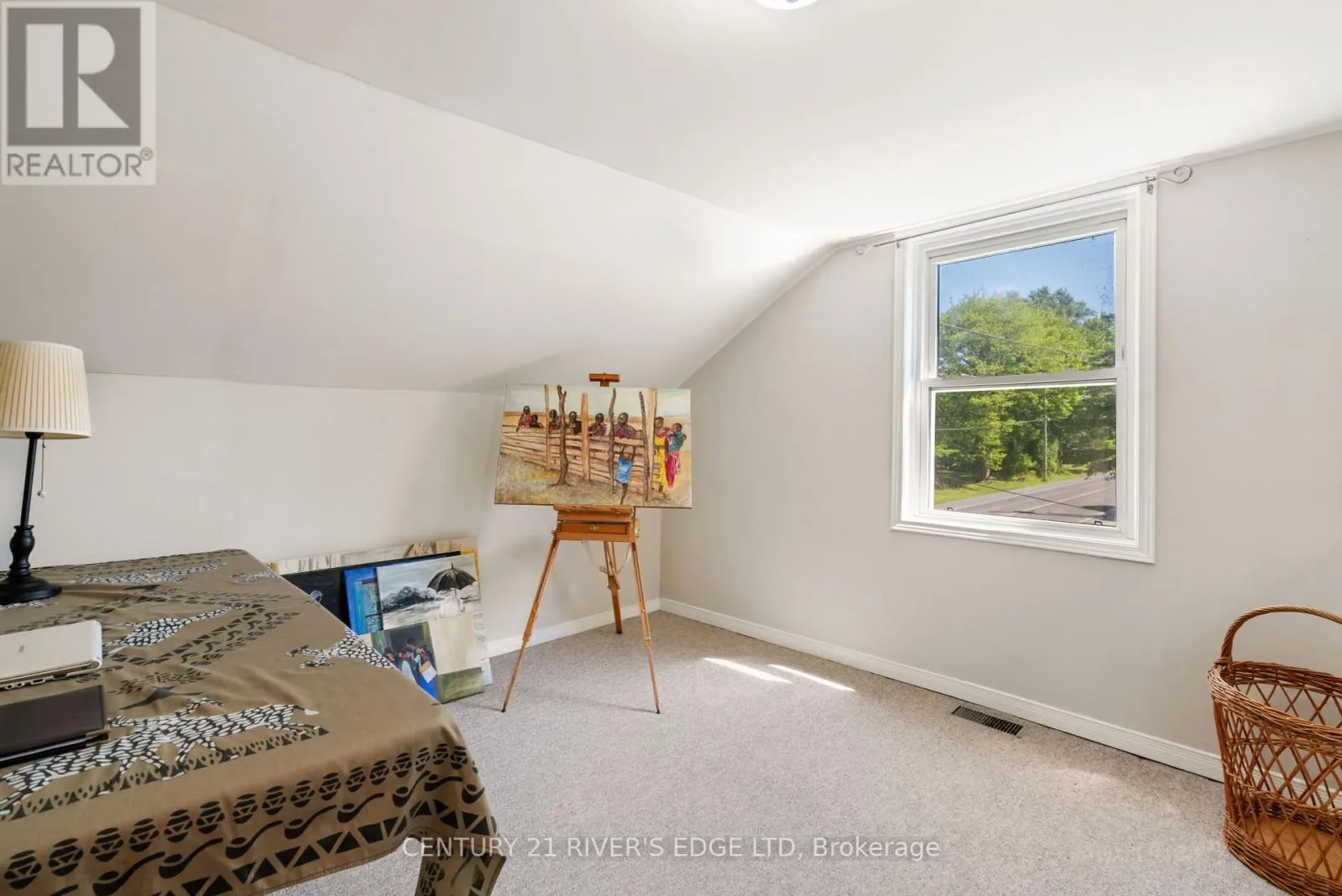 12084 LAKESHORE DRIVE