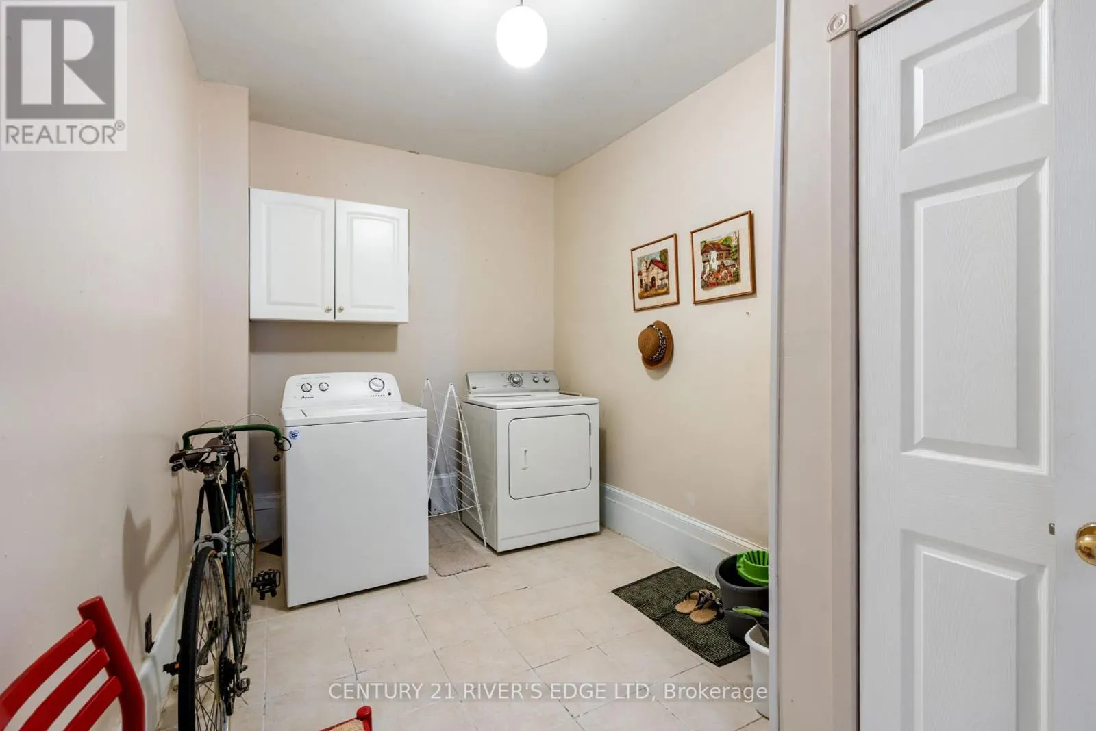 12084 LAKESHORE DRIVE