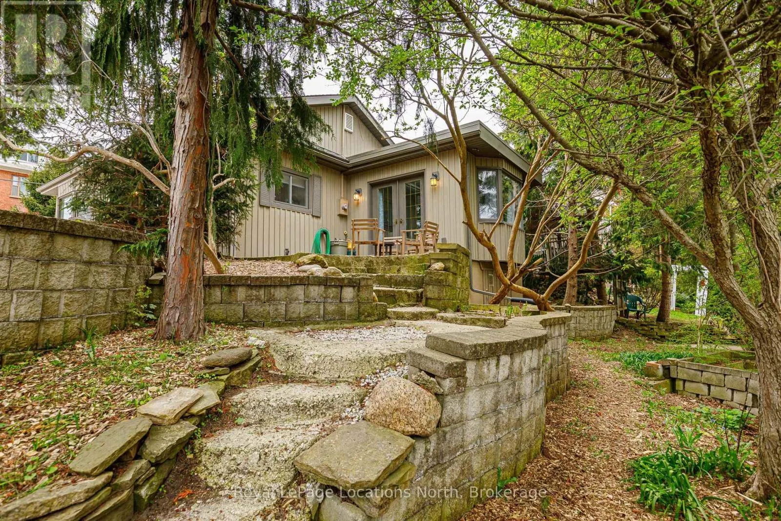 84 SYKES STREET S
