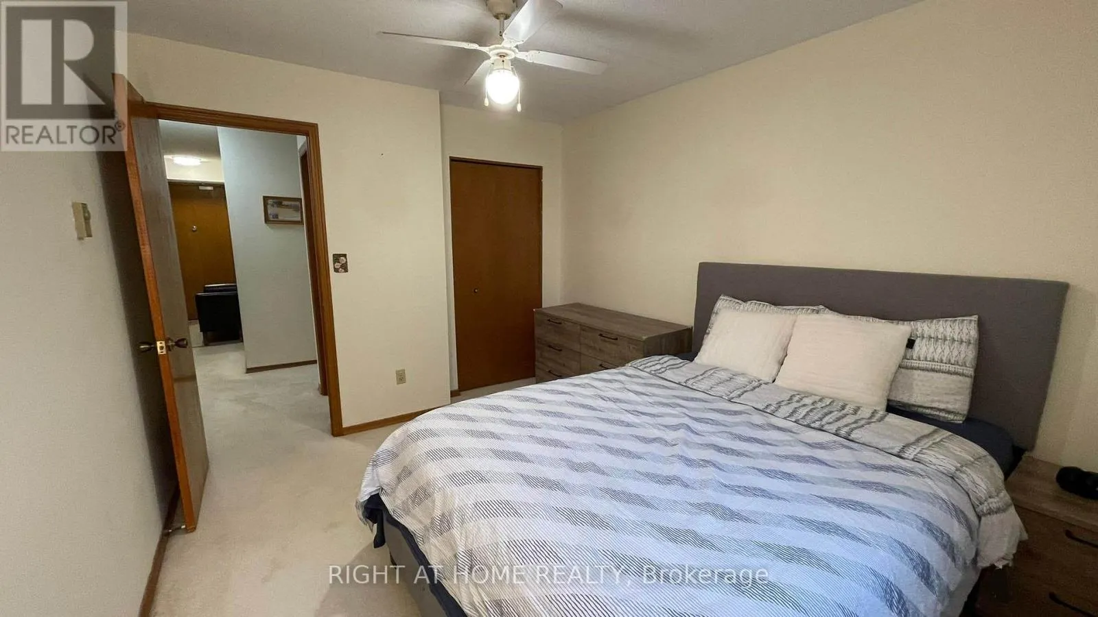 101 - 401 ERB STREET W