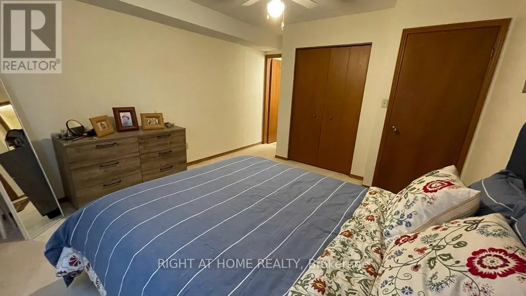 101 - 401 ERB STREET W