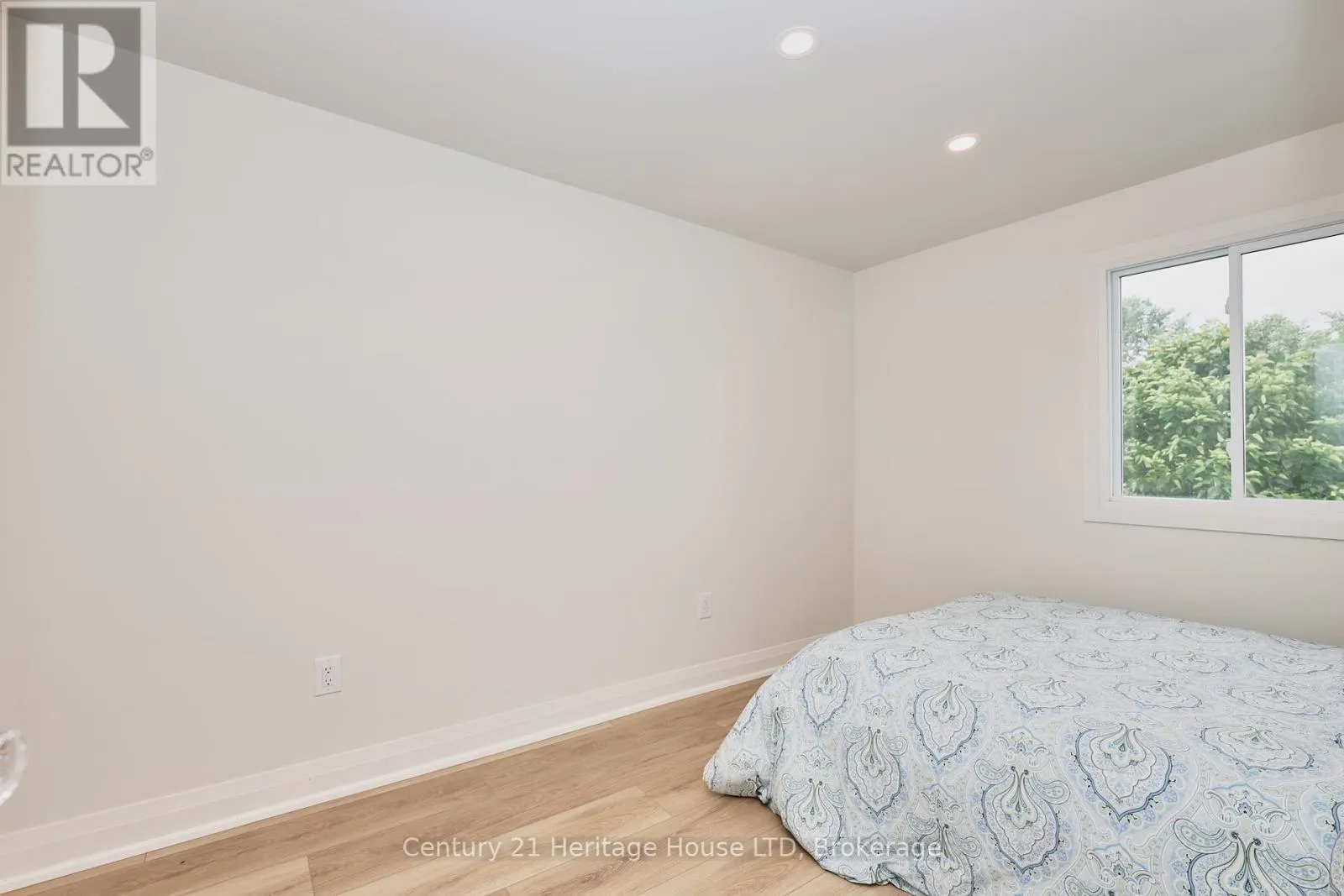 14 JENNET STREET