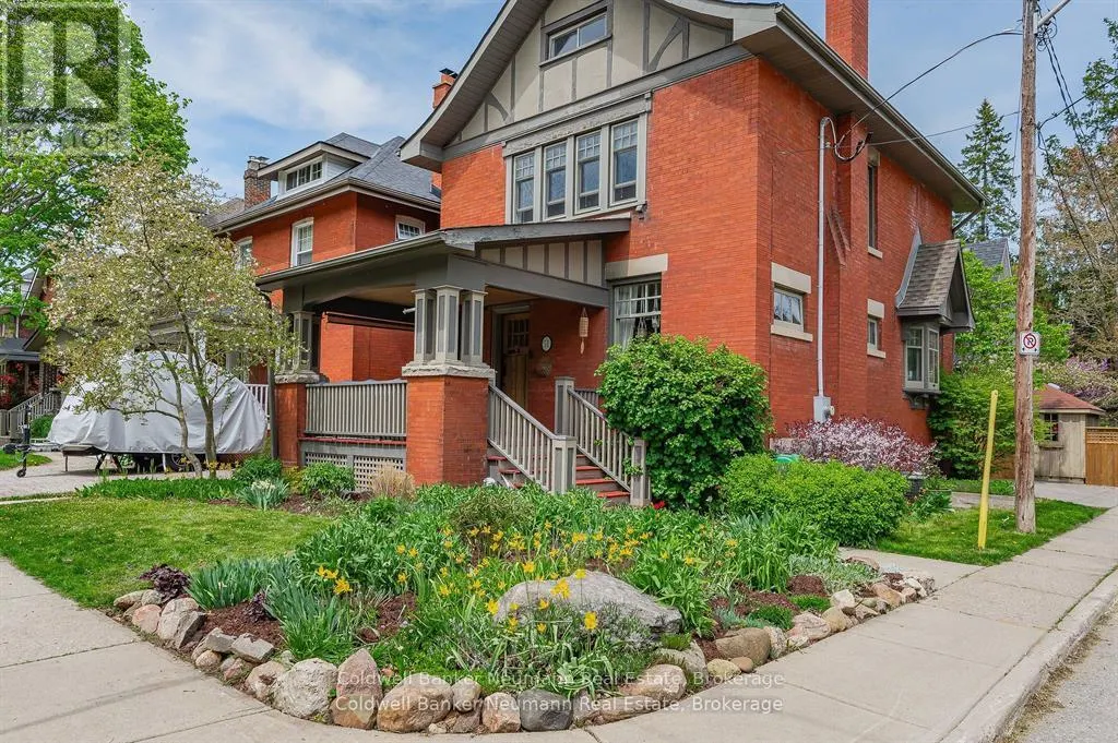 51 LYON AVENUE