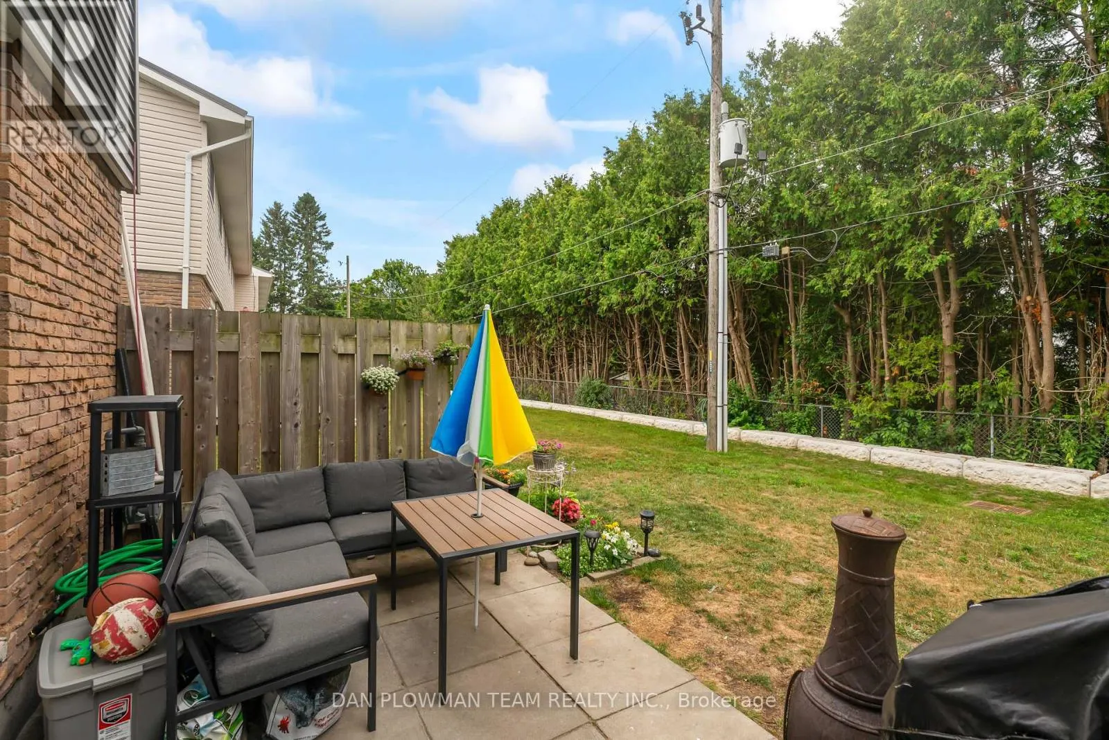 F6 - 400 WESTWOOD DRIVE