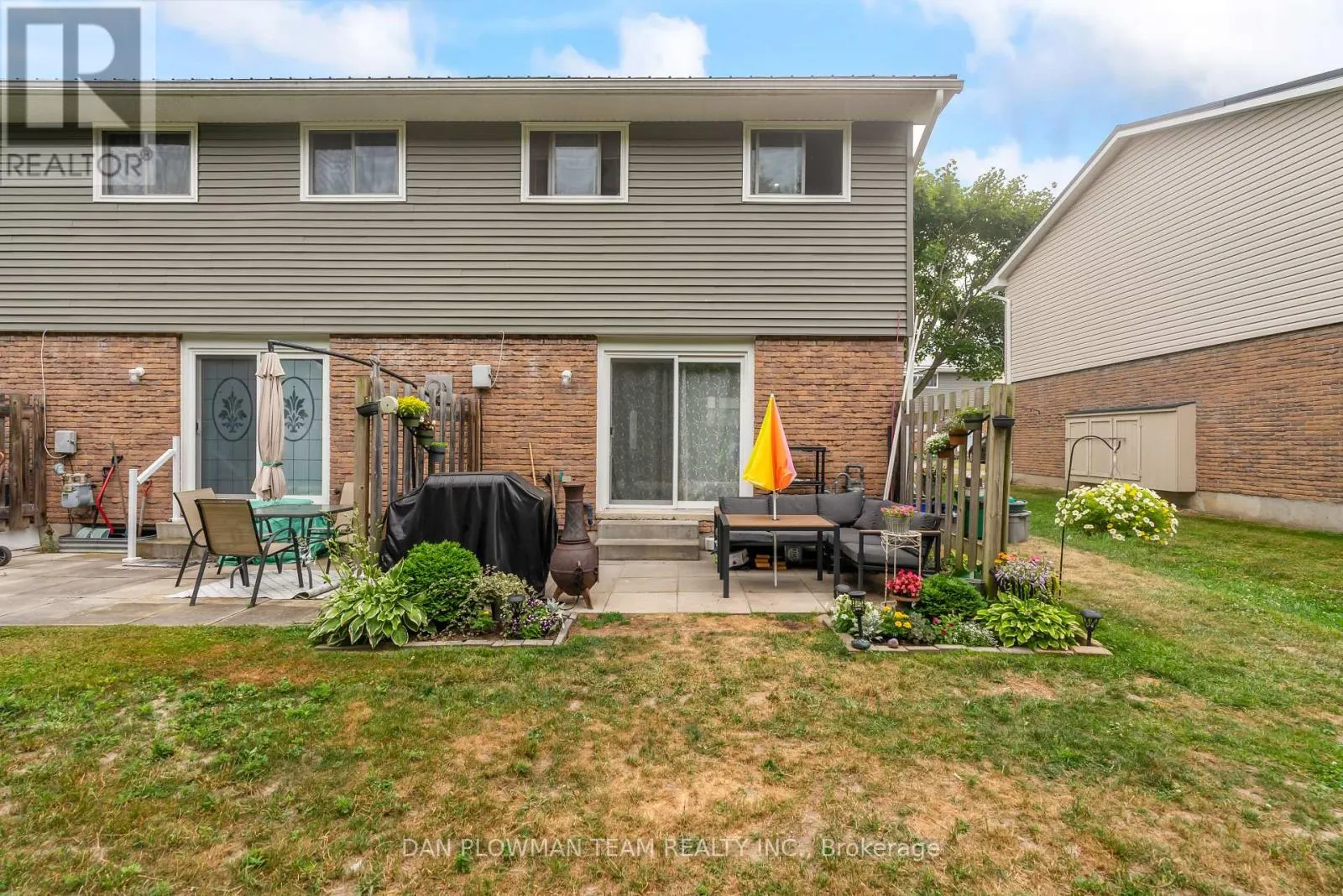 F6 - 400 WESTWOOD DRIVE