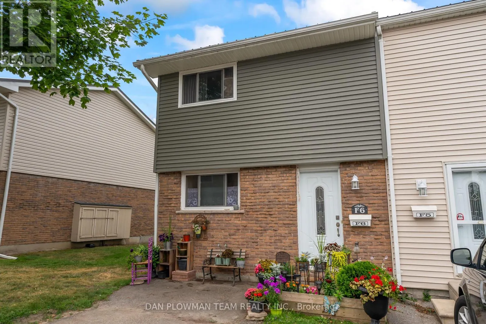 F6 - 400 WESTWOOD DRIVE