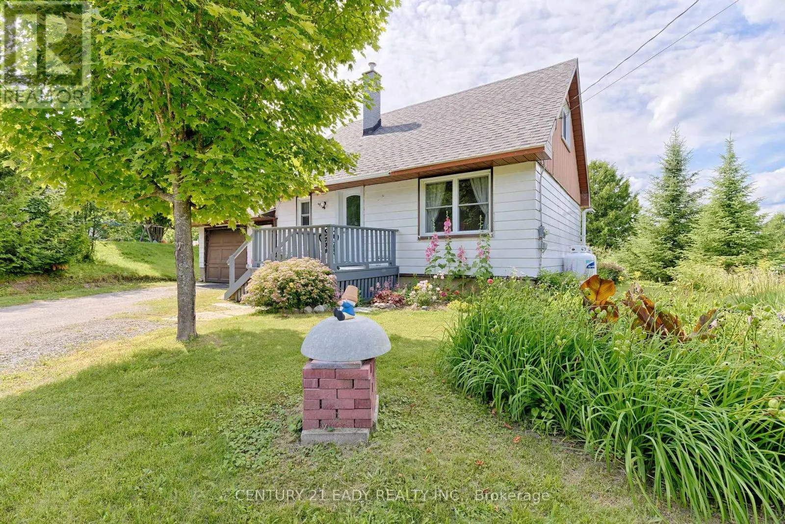 19 ALGONQUIN ROAD