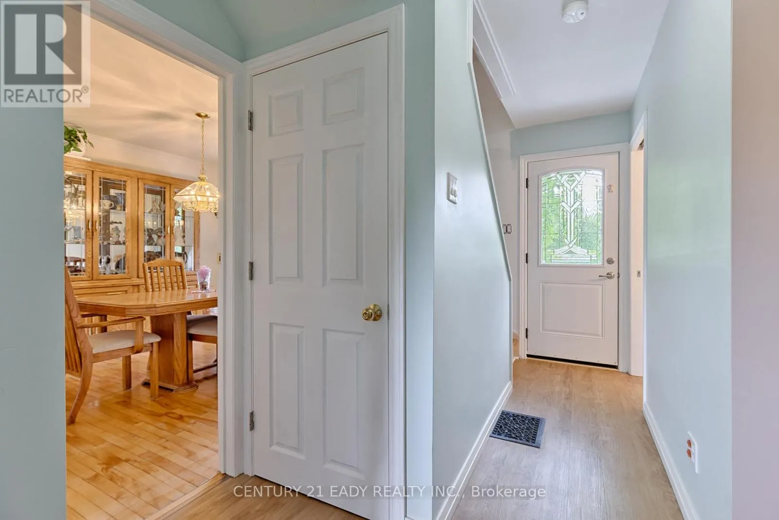 19 ALGONQUIN ROAD