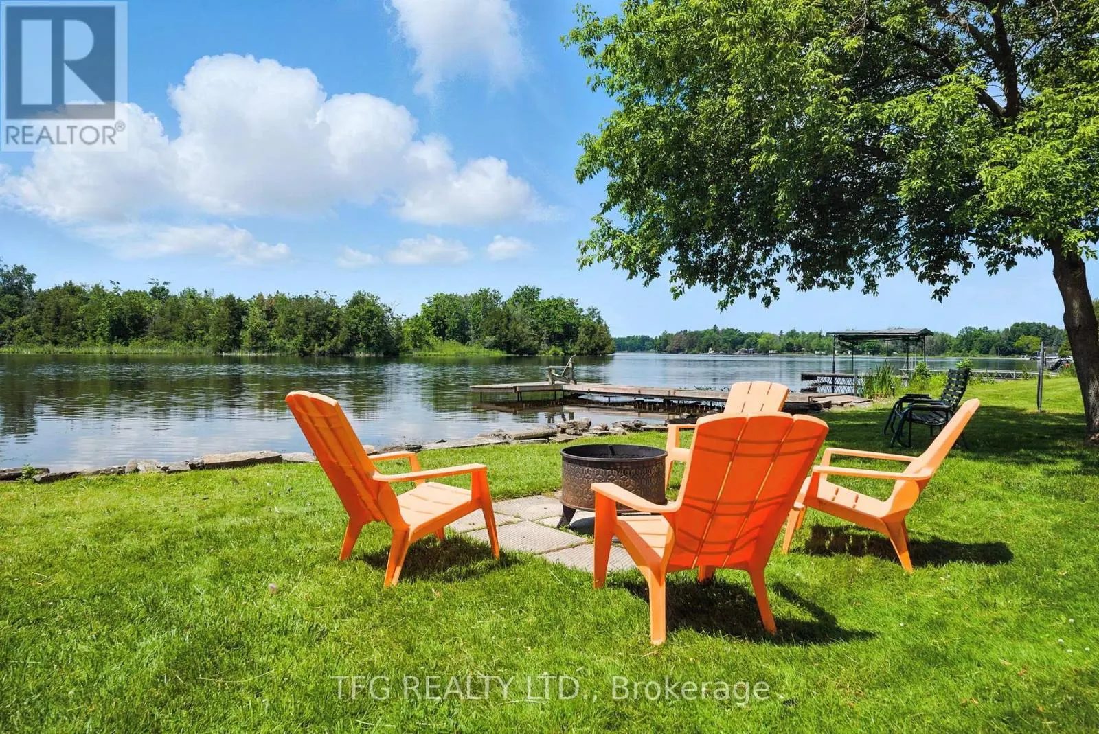 112 CEDAR SHORES DRIVE