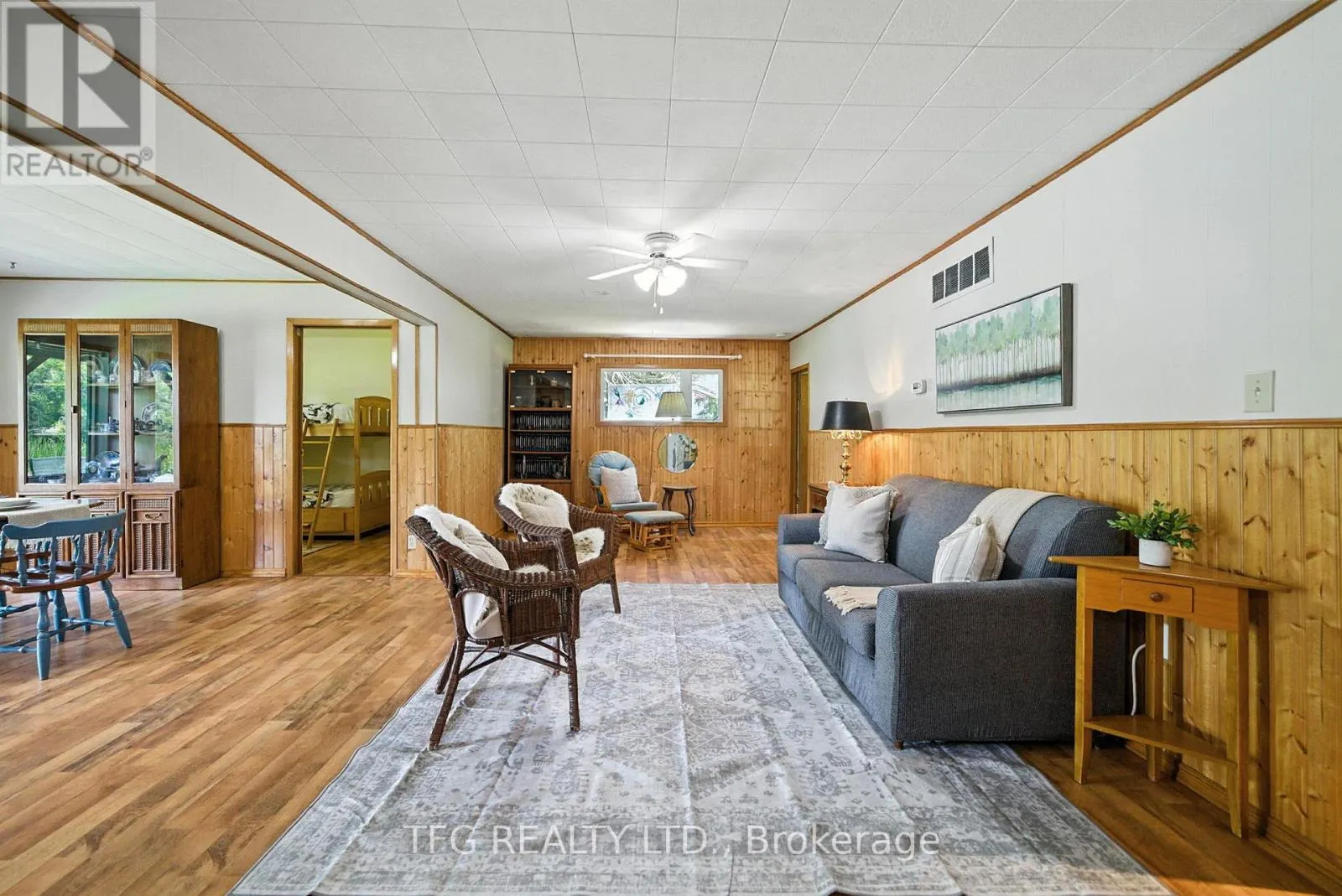 112 CEDAR SHORES DRIVE