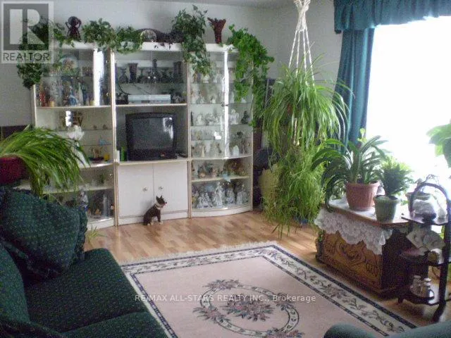 1225 SPRING VALLEY ROAD