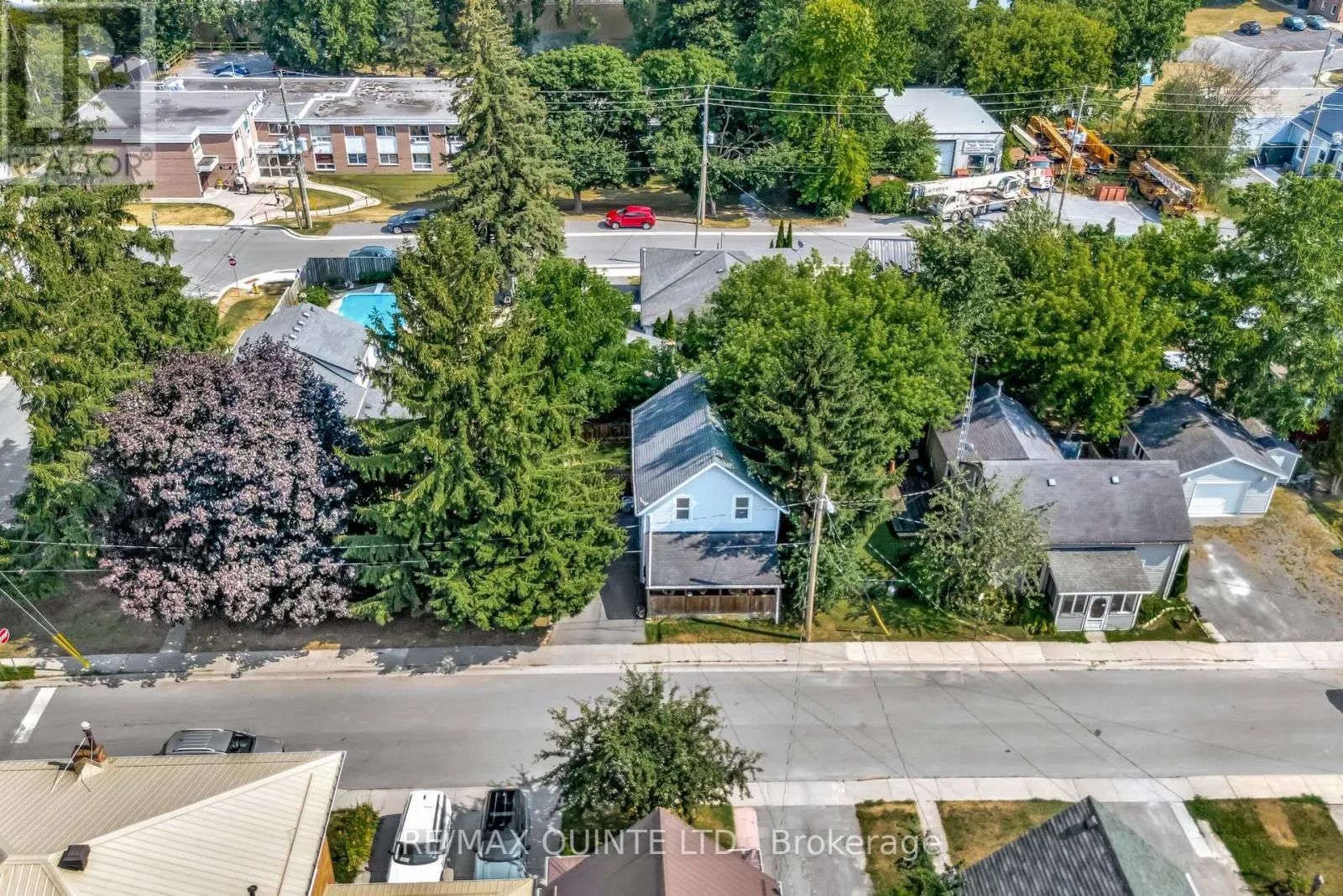 44 MILL STREET W