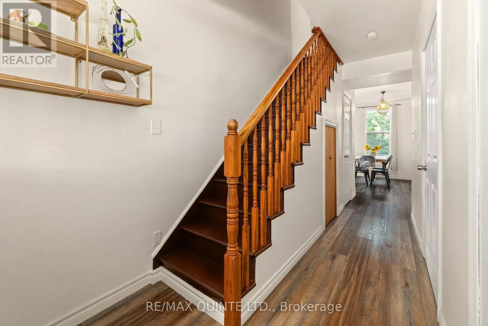 44 MILL STREET W
