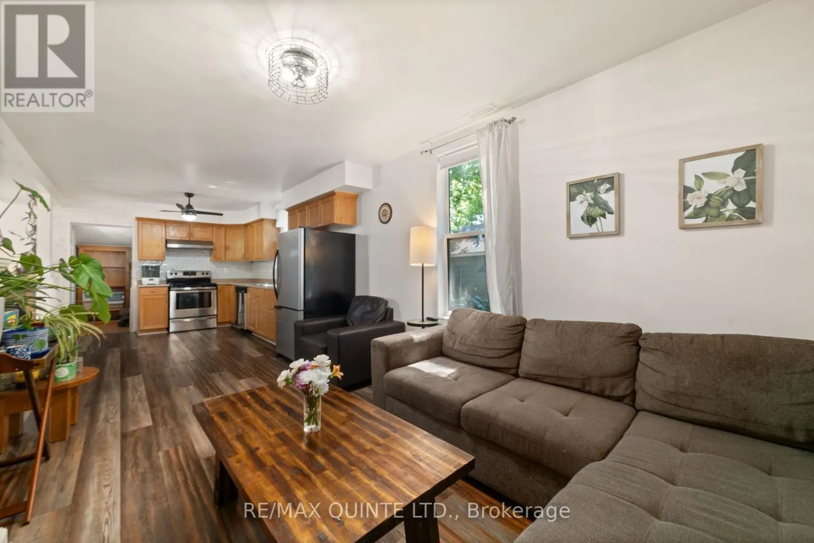 44 MILL STREET W