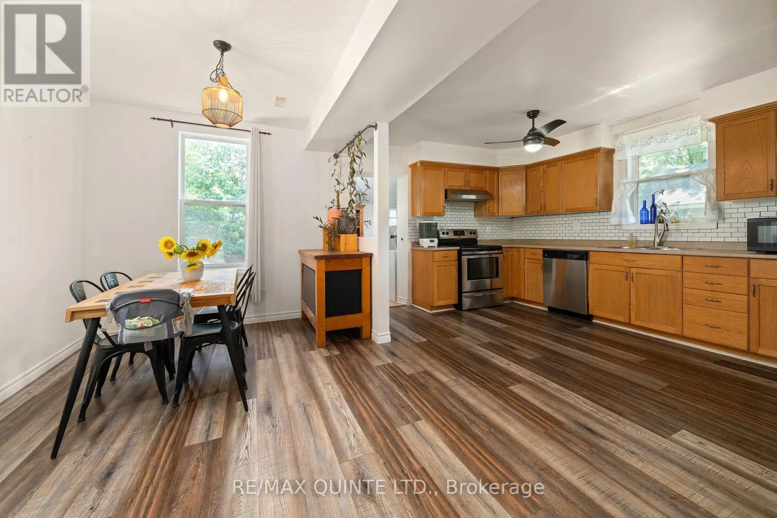 44 MILL STREET W