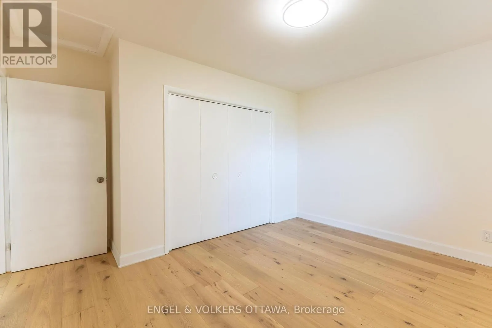 89 MUNRO STREET