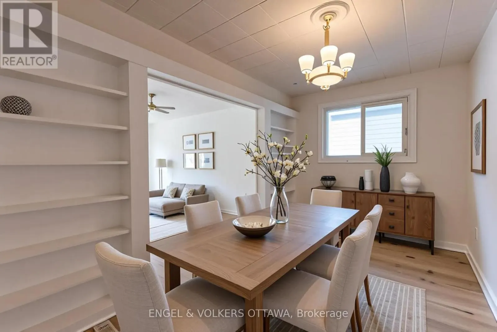 89 MUNRO STREET