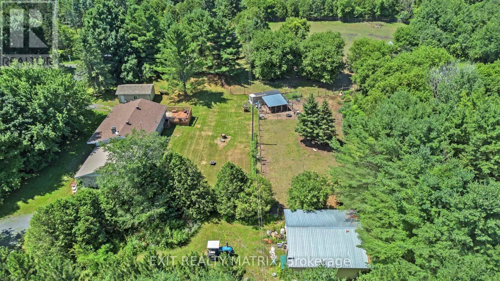 21111 CONCESSION RD 8 ROAD