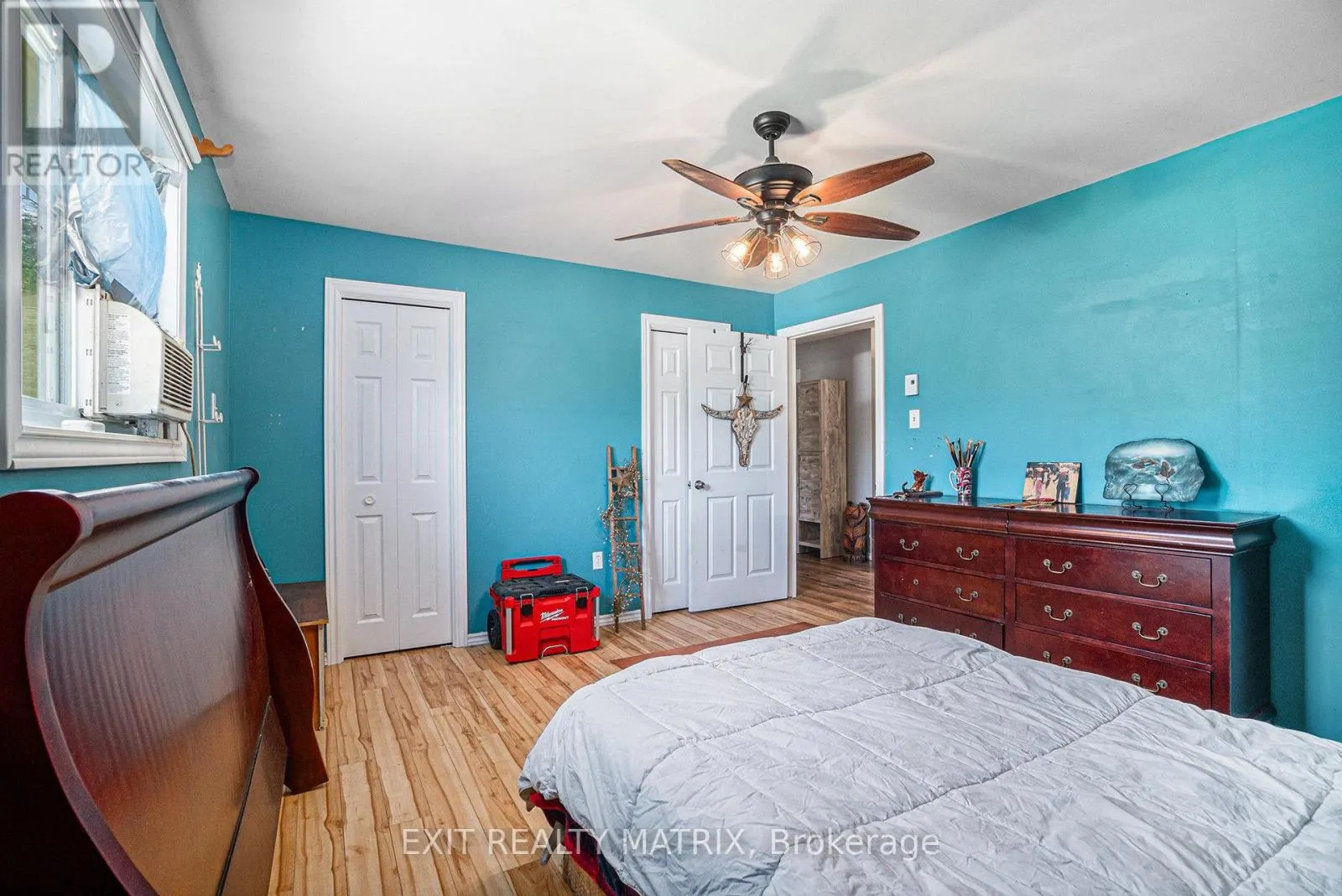 21111 CONCESSION RD 8 ROAD