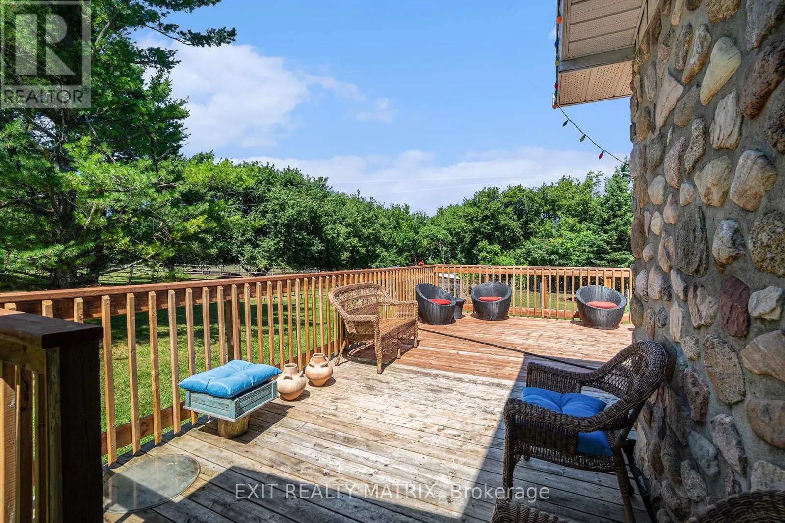 21111 CONCESSION RD 8 ROAD