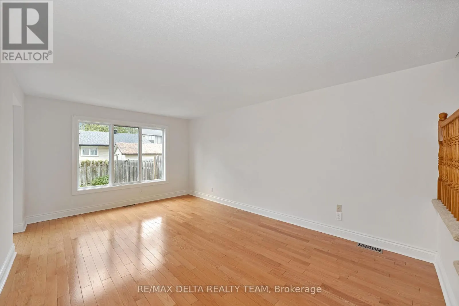 551 CASABELLA DRIVE