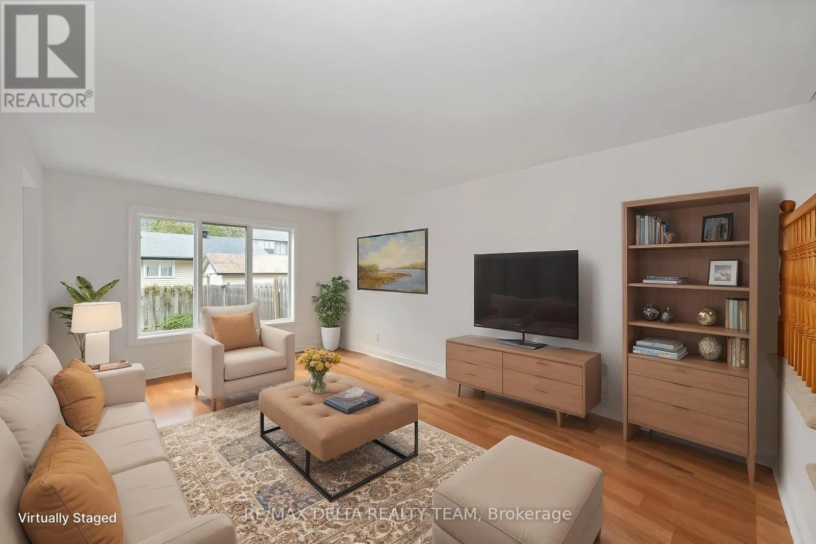 551 CASABELLA DRIVE