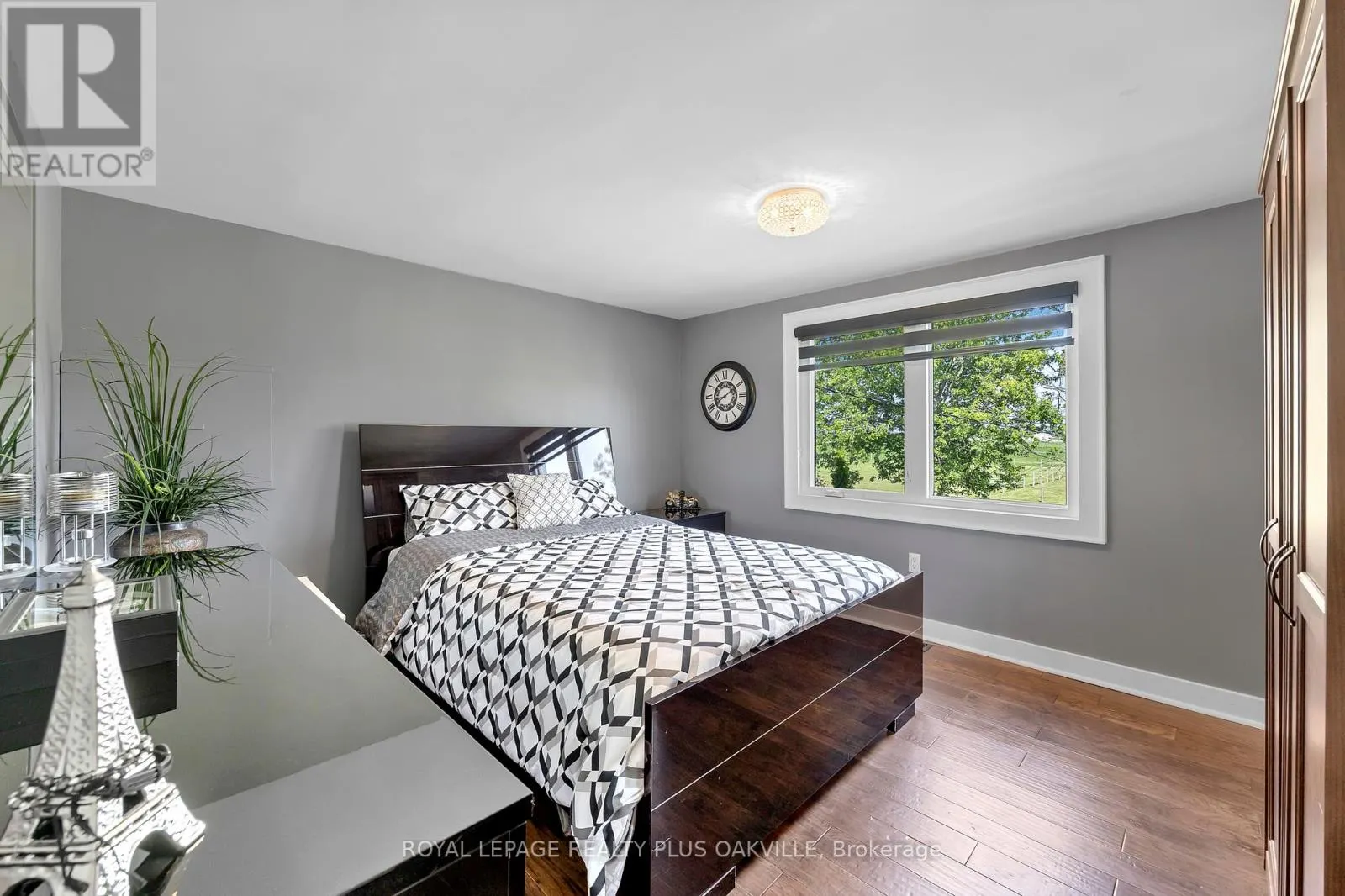 322 RUSS ROAD