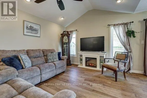 19 BLAIRMONT TERRACE
