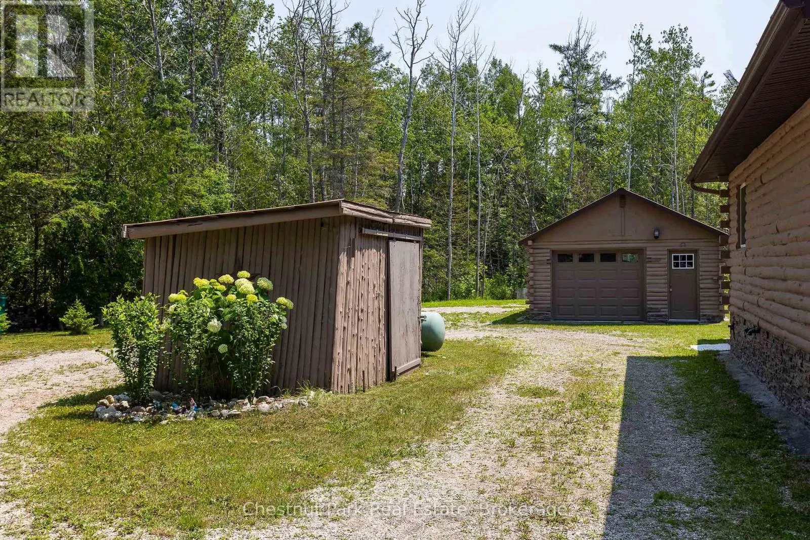 8 LITTLE COVE ROAD