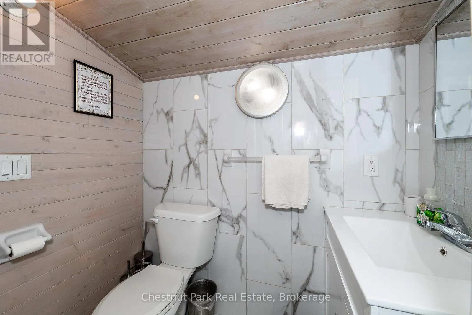 8 LITTLE COVE ROAD