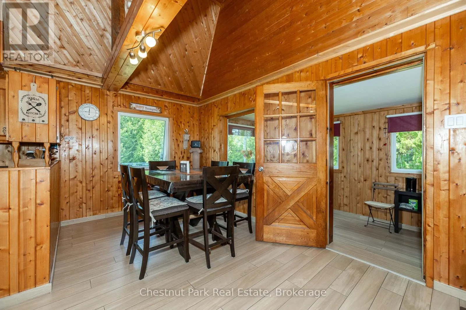 8 LITTLE COVE ROAD