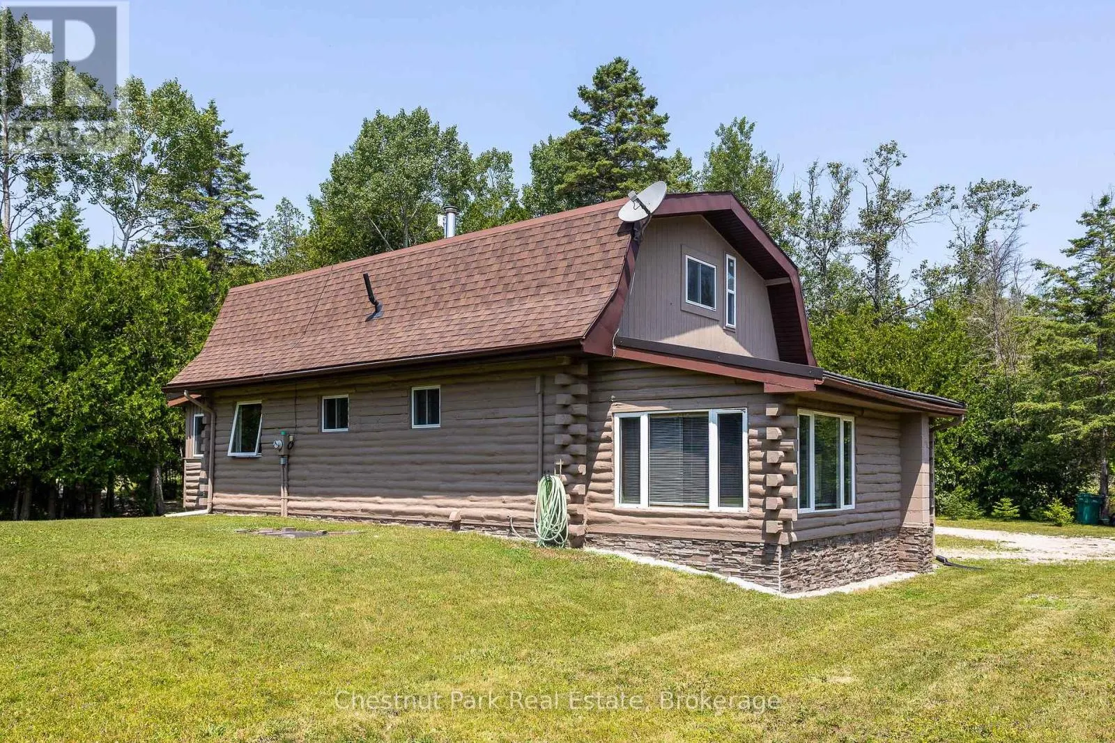 8 LITTLE COVE ROAD