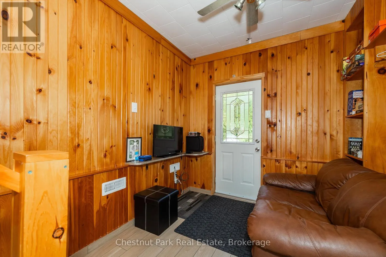 8 LITTLE COVE ROAD
